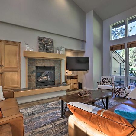 Bend Townhome With Golf Course Views And Private Deck! エクステリア 写真