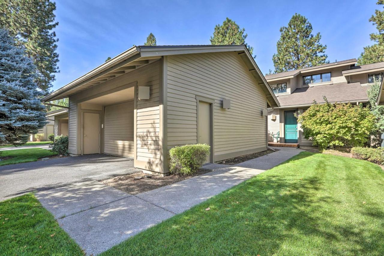 Bend Townhome With Golf Course Views And Private Deck! エクステリア 写真